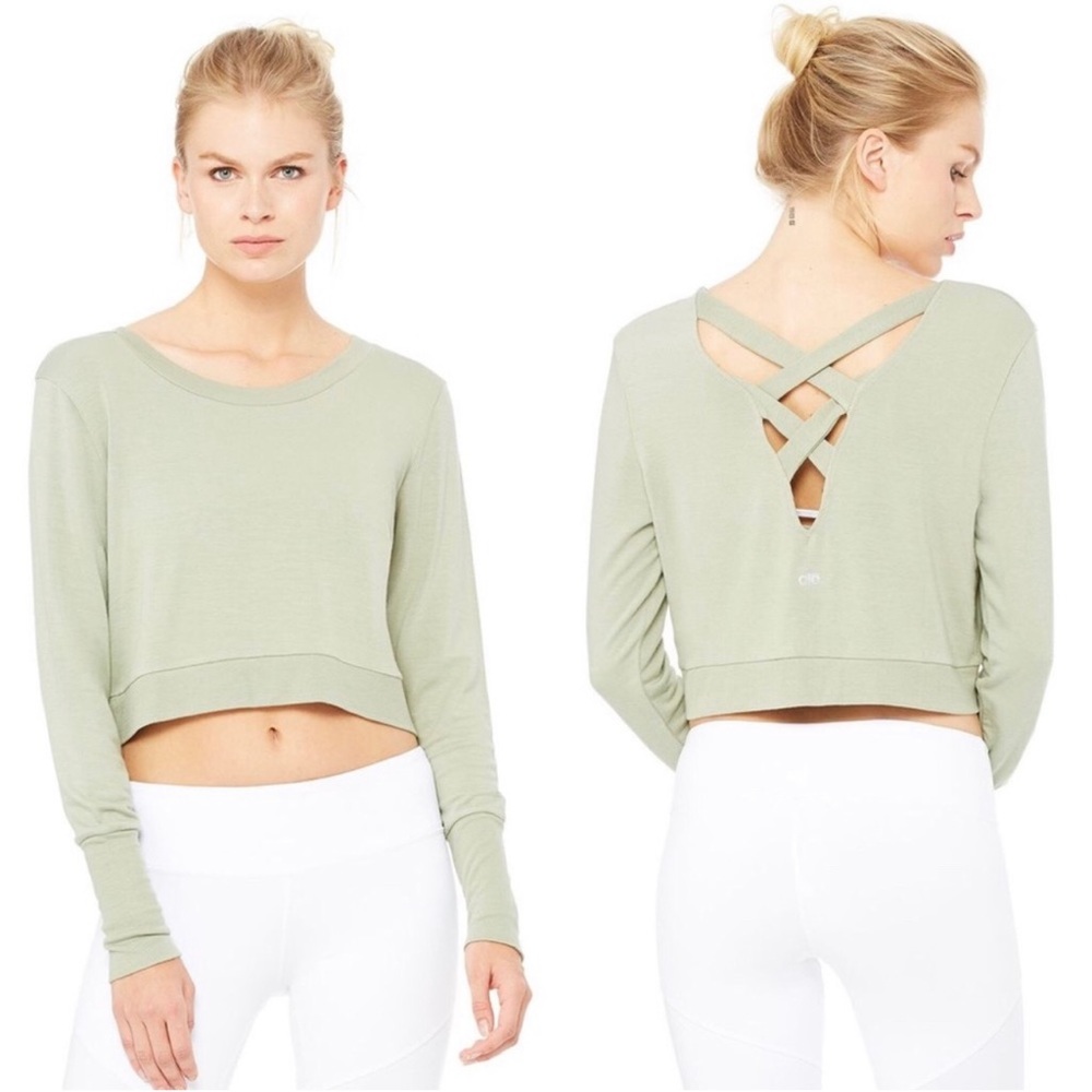 Alo Yoga Ava Long Sleeve Size M